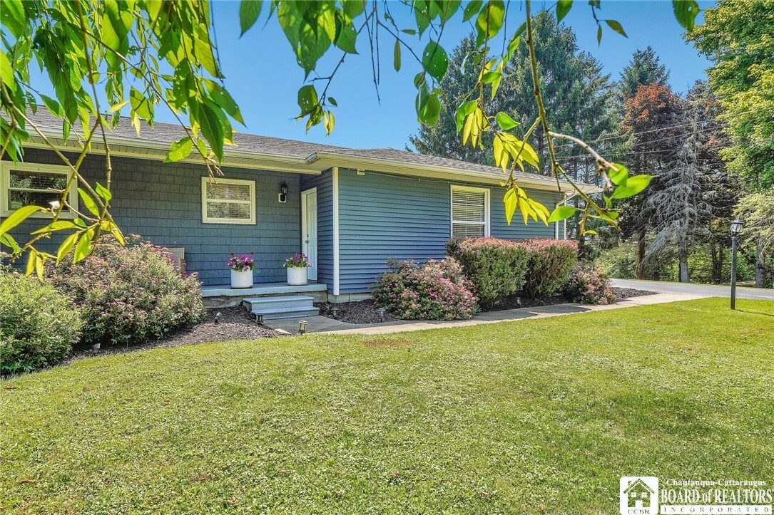 Property Photo:  2387 South Hill Drive  NY 14701 