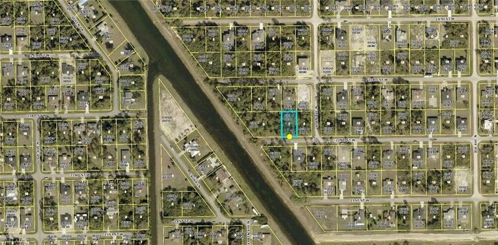 Property Photo: 3004 22nd St W FL 33971