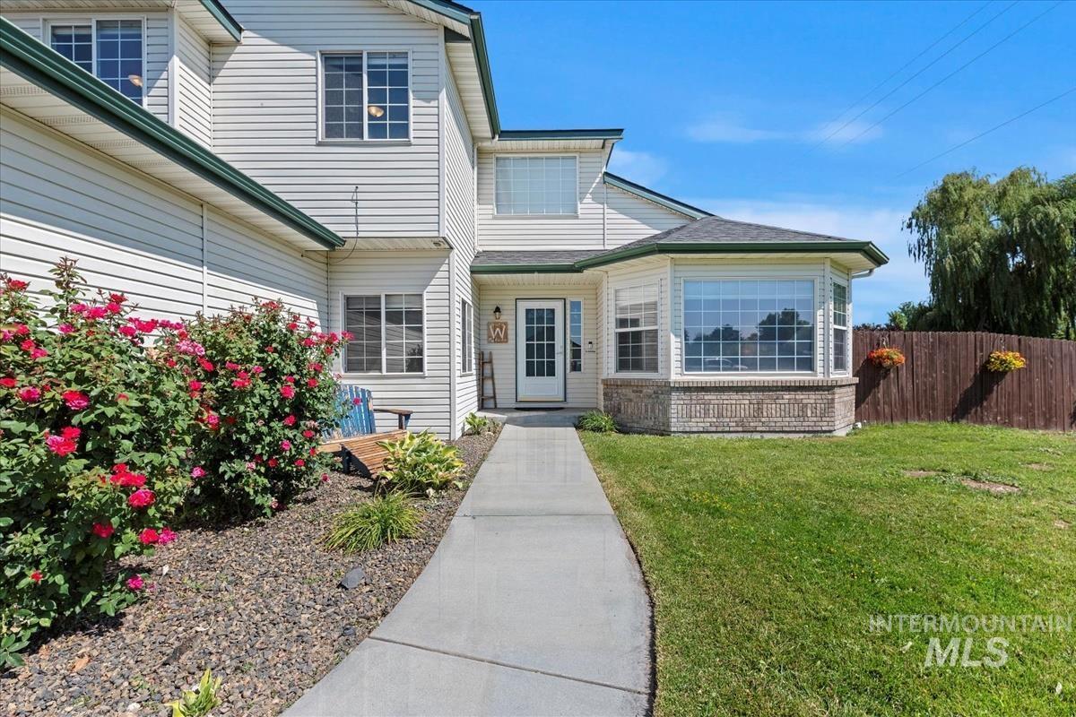 Property Photo:  798 W Woodbury  ID 83646 