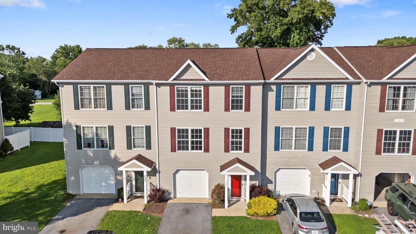Property Photo:  32342 Cea Dag Circle 102  DE 19939 