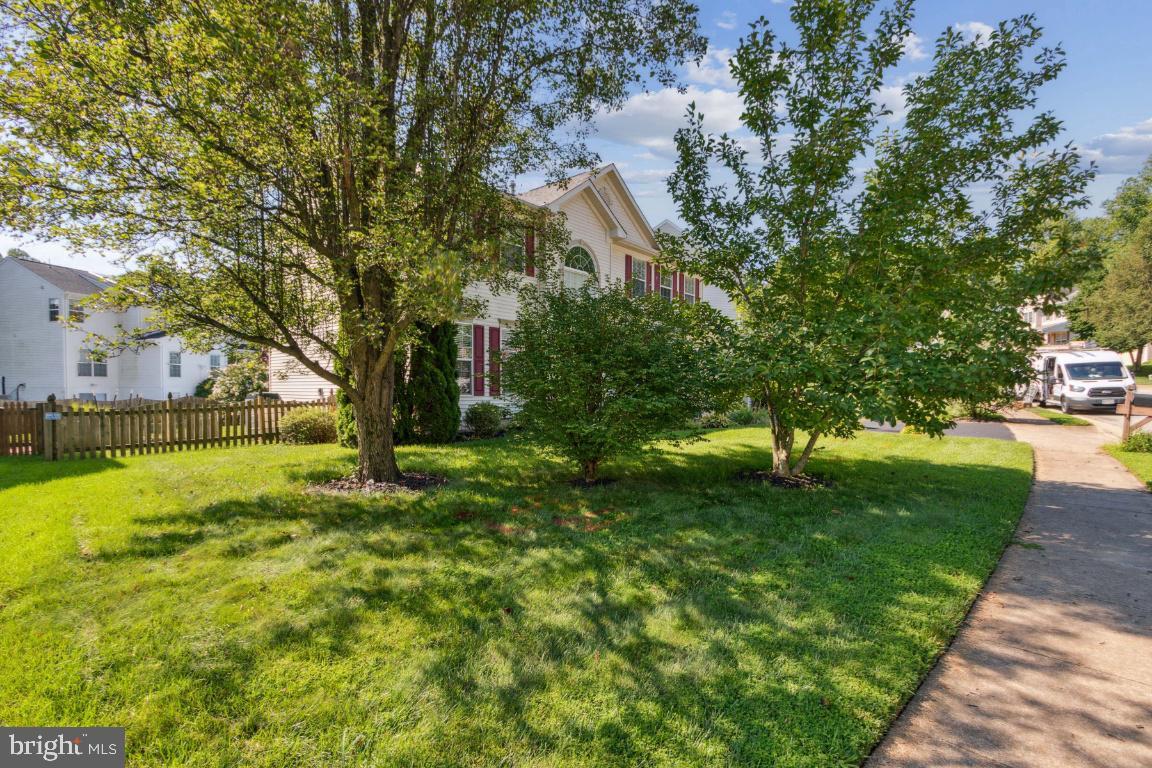 Property Photo:  5135 Olivia Way  VA 22025 
