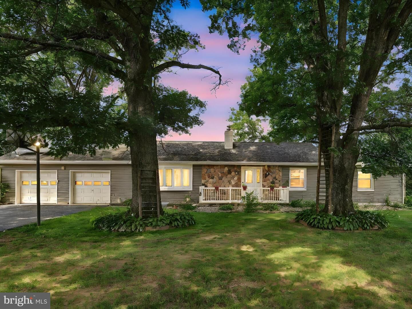 Property Photo: 7932 Jonestown Road PA 17112