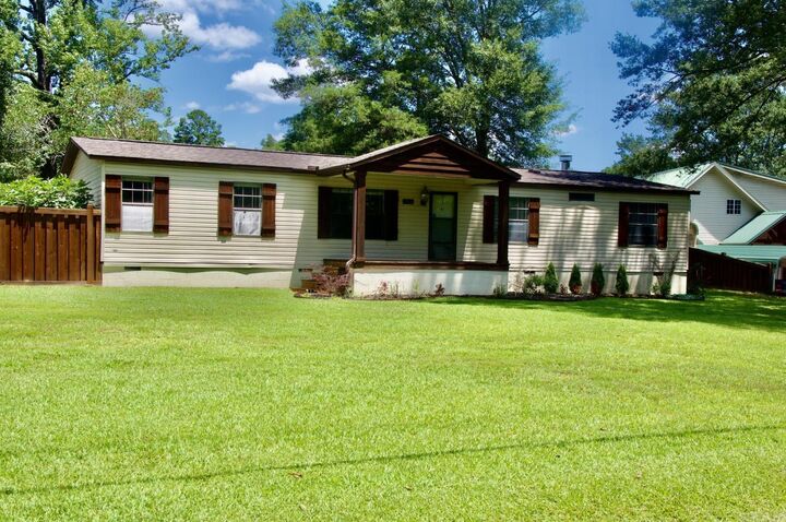 Property Photo:  1516 Treasure Isle Road  AR 71913 