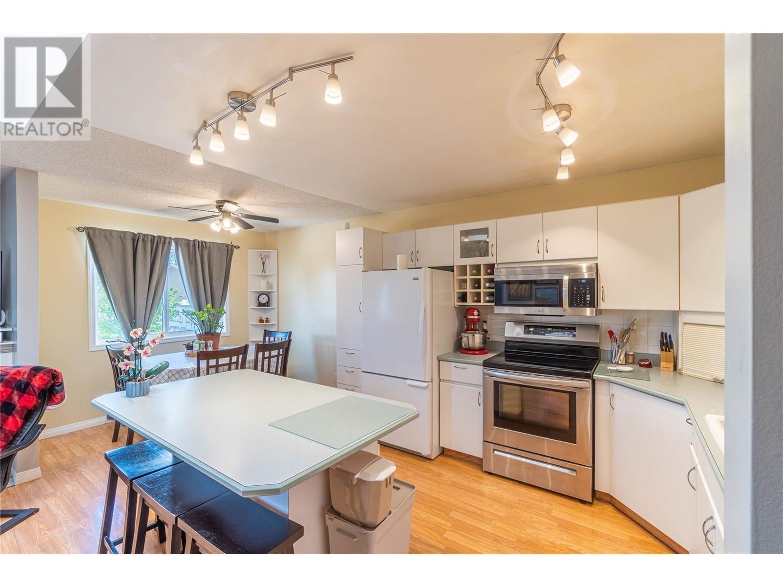 Property Photo:  333 Waddington Drive  BC V2E 1S3 