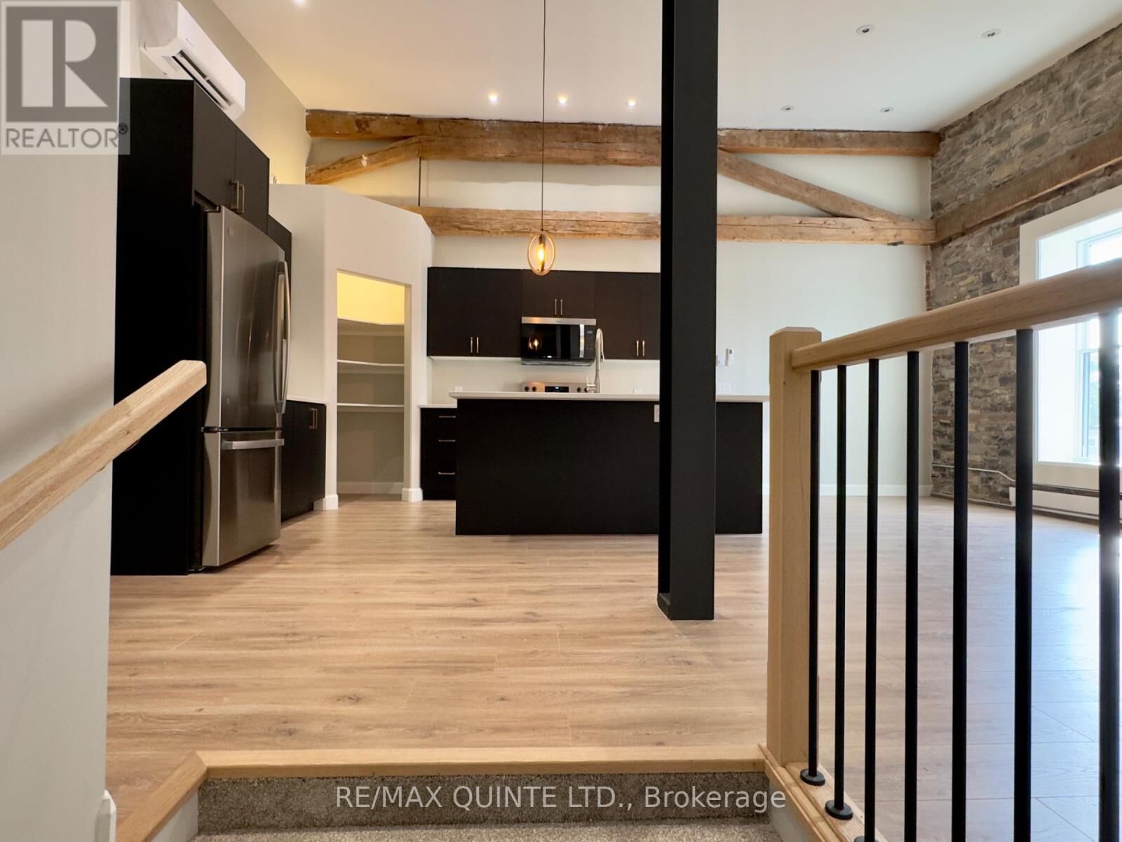 Property Photo: 330 Victoria Street 6 ON K0K 3J0
