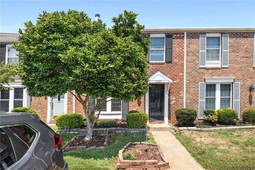Property Photo: 8422 Shannon Green Court VA 23228
