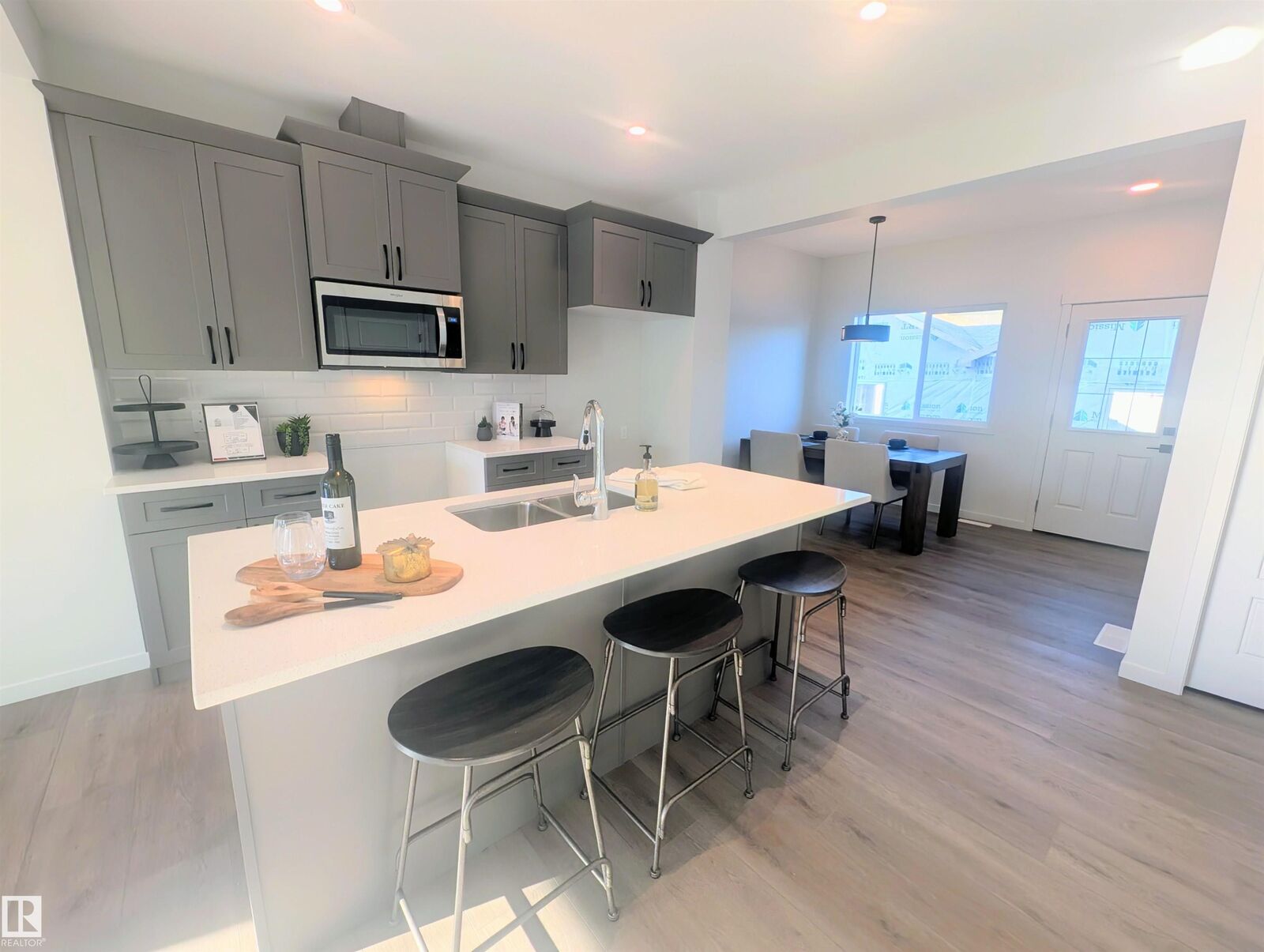 Property Photo:  92 Dansereau Way  AB T4X 3E2 