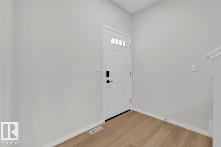 Property Photo:  133 Hilton Cove  AB T7X 1Y4 