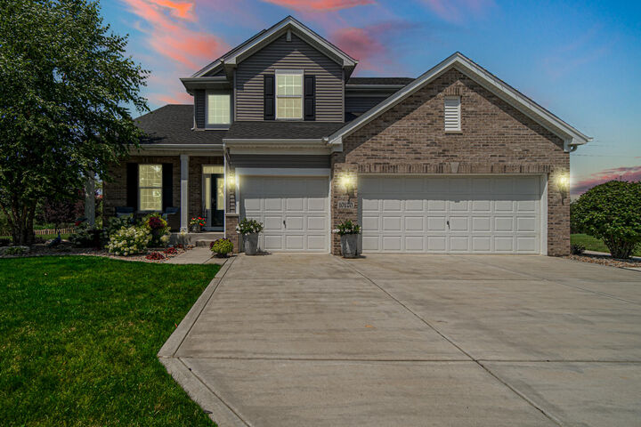 Property Photo: 10120 California Court IN 46307