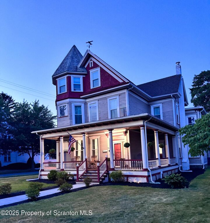 Property Photo:  222 Luzerne Avenue  PA 18643 
