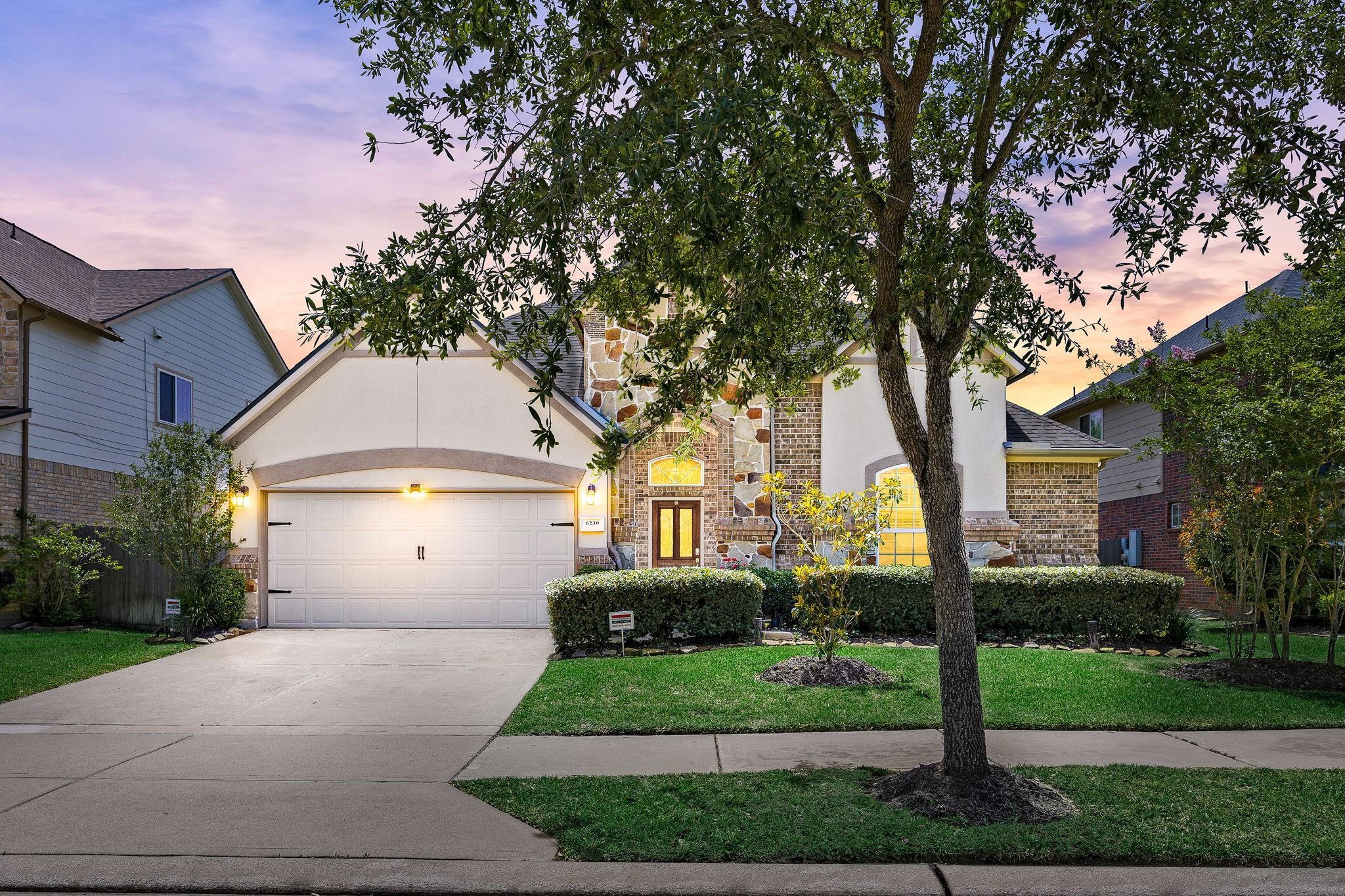 Property Photo: 6230 Ledger Lane TX 77459