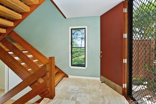Property Photo:  350 Kaelepulu Drive 401  HI 96734 