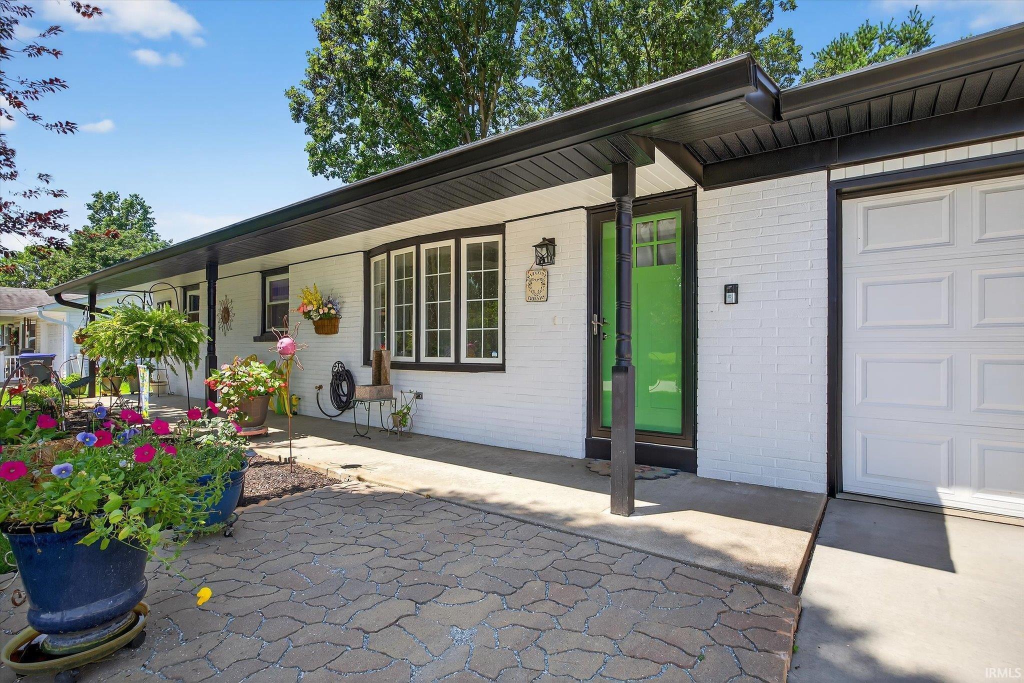 Property Photo:  416 S Hickory Drive  IN 47403 