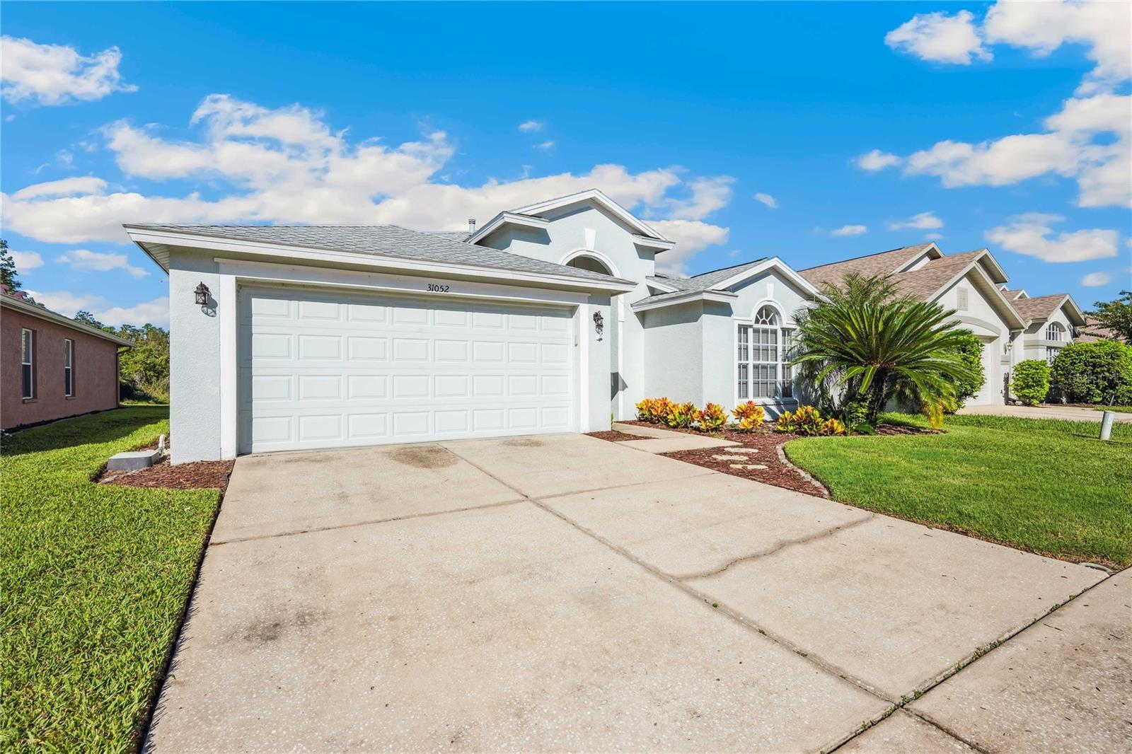 Property Photo: 31052 Wrencrest Drive FL 33543