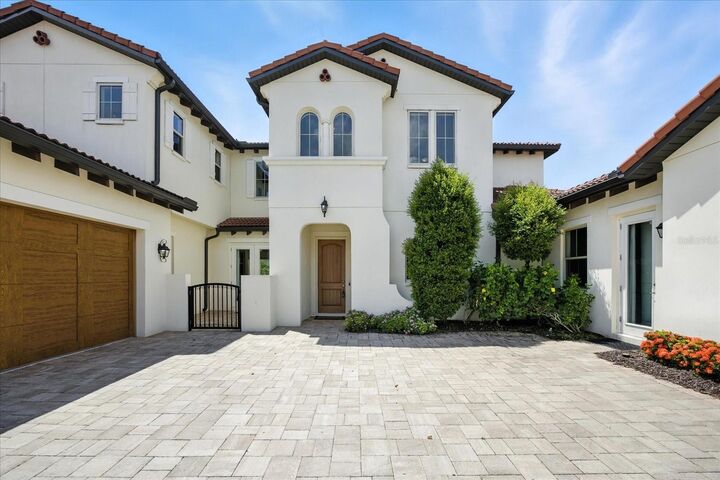 Property Photo:  15716 Panther Lake Drive  FL 34787 