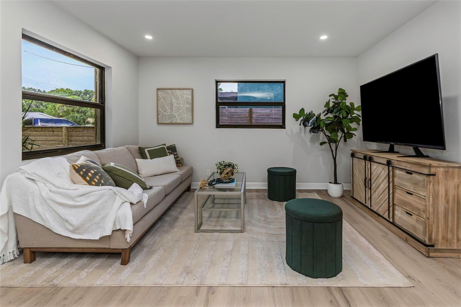 Property Photo:  6810 S Wall Street  FL 33616 