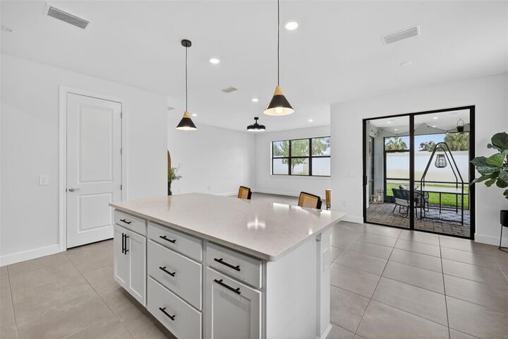 Property Photo: 12307 Wigeon Drive FL 34212