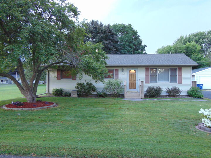 Property Photo: 2815 Marion St WI 54603