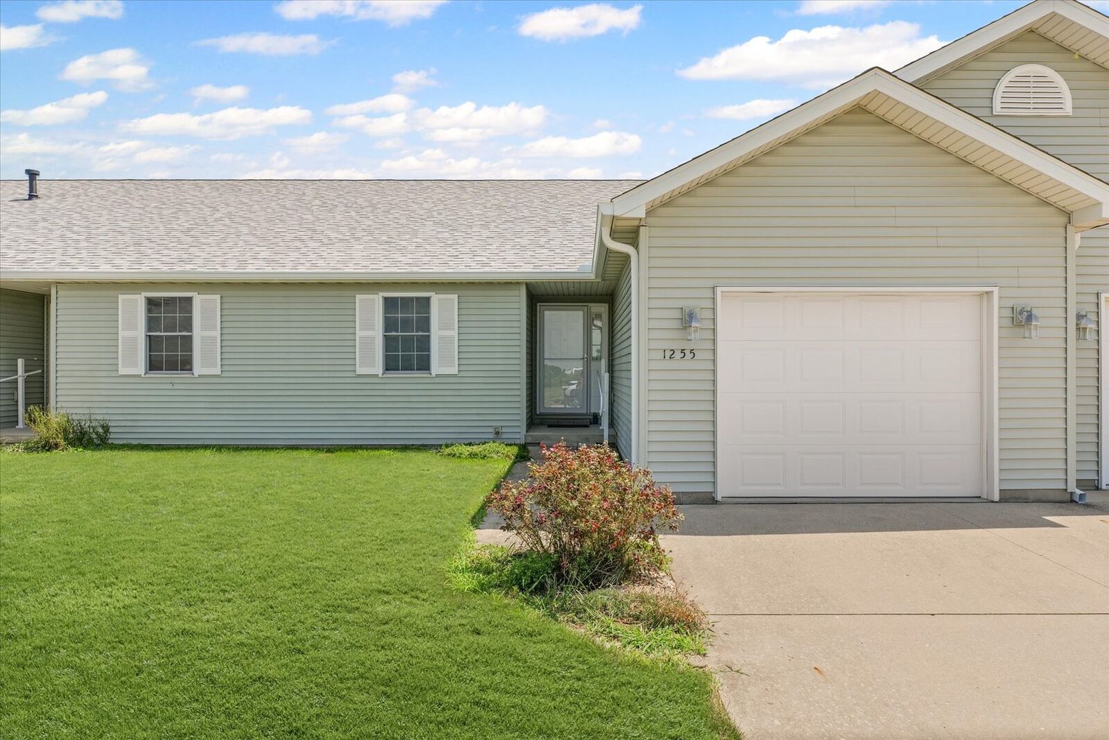 Property Photo:  1255 George Rock Drive 1255  IL 61842 