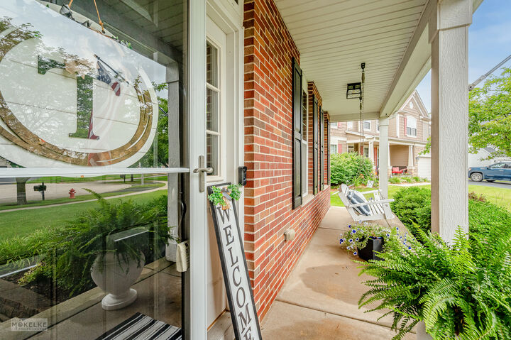 Property Photo:  403 Wilton Court  IL 60543 