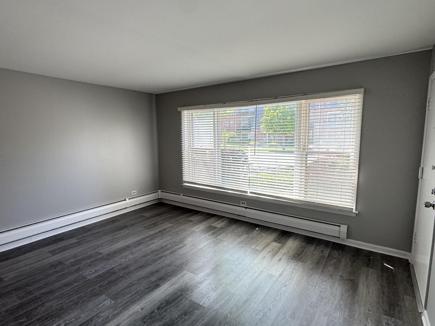 Property Photo:  10925 S Keating Avenue 1N  IL 60453 