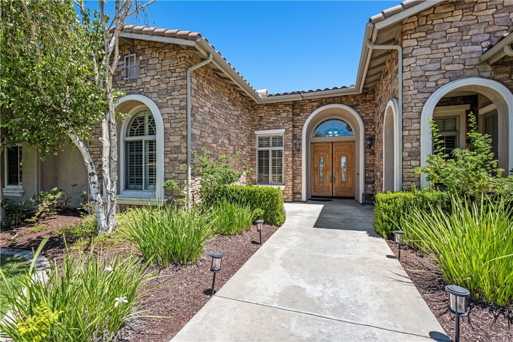 Property Photo:  44576 Frogs Leap Street  CA 92592 