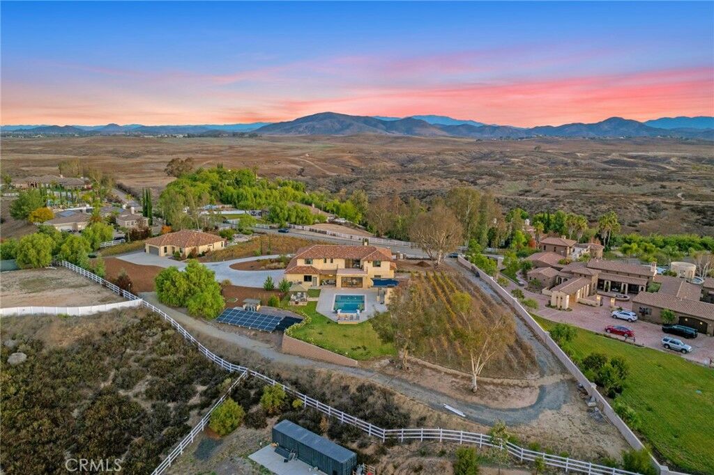 Property Photo: 39547 Calle Cabernet CA 92591