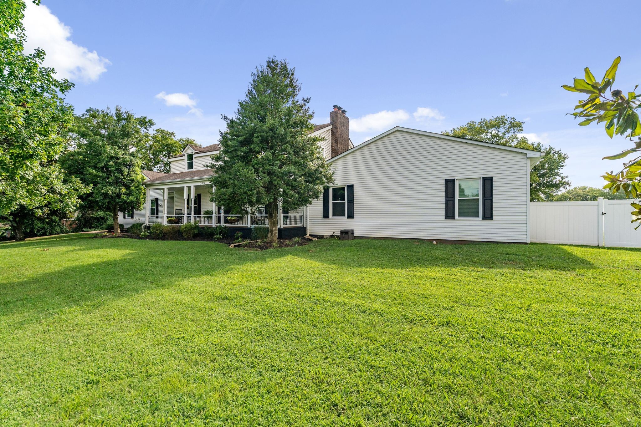 Property Photo: 3813 Lebanon Rd TN 37129