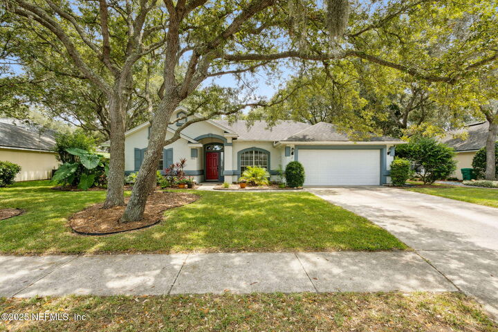 Property Photo: 1918 Sea Oats Avenue FL 32034