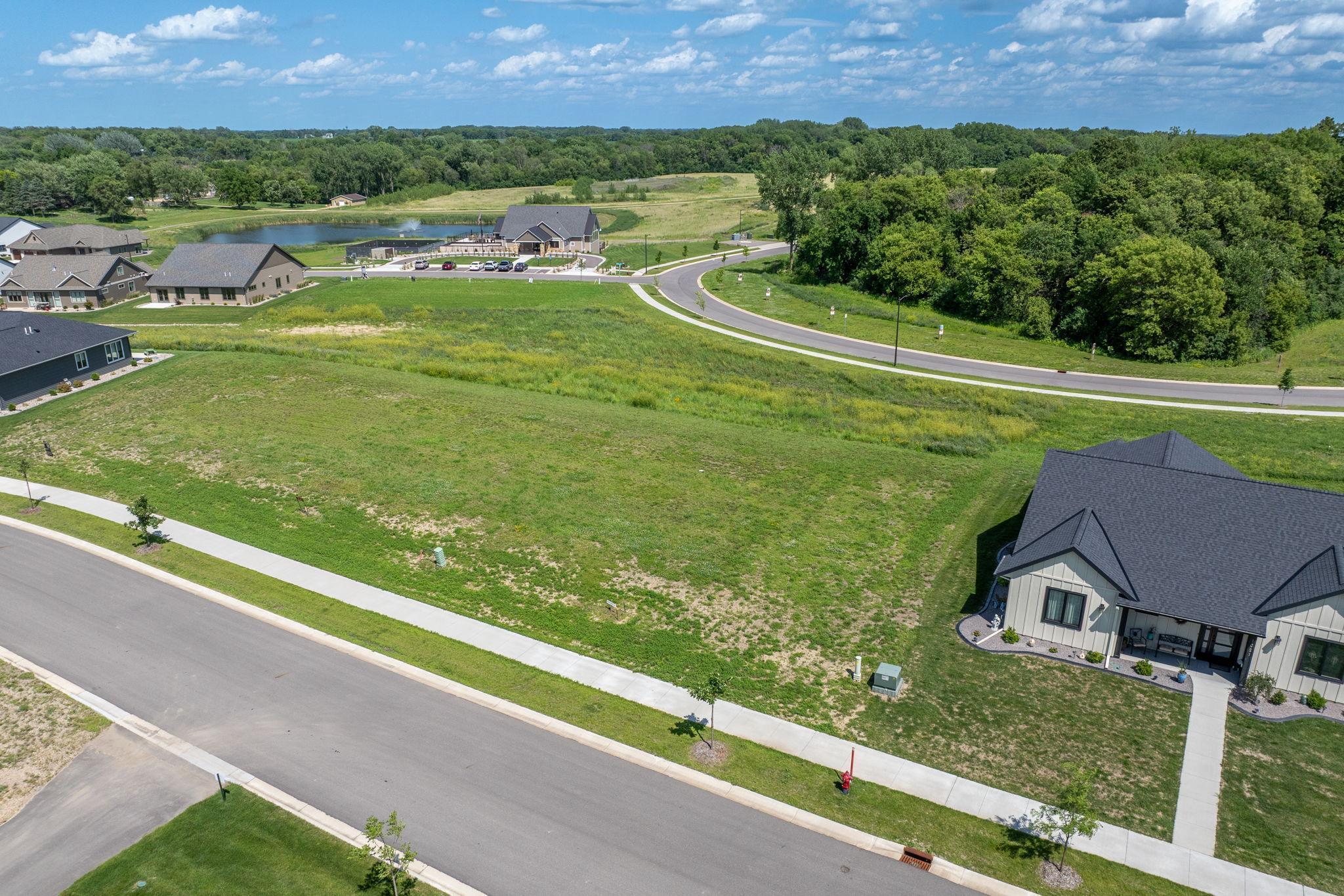 Property Photo: 1031 Saba Boulevard MN 56001