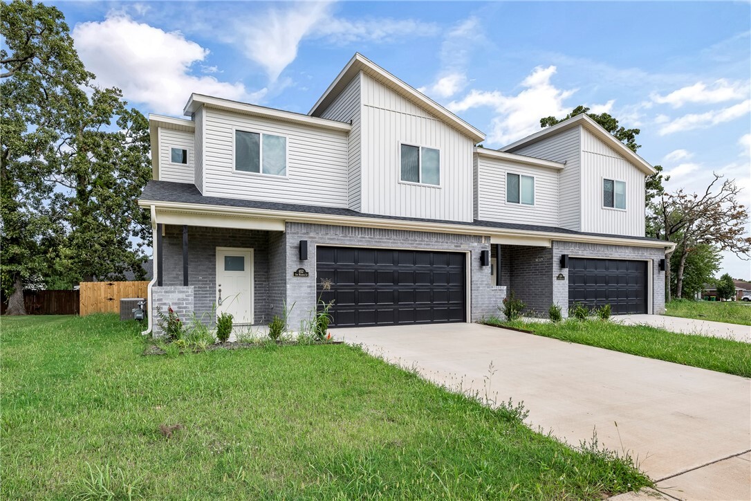 Property Photo:  652 Sun Meadow Loop  AR 72719 