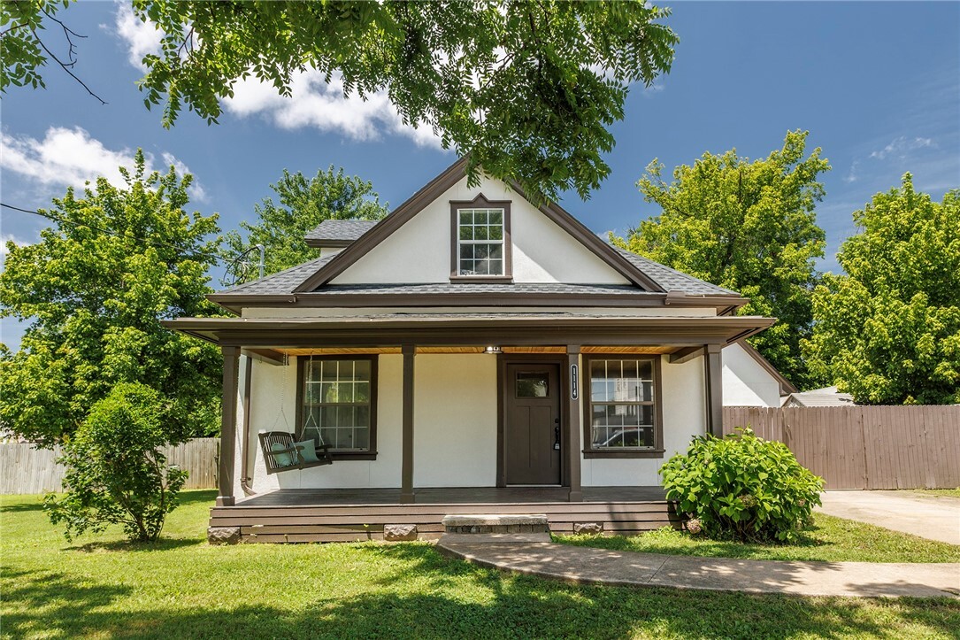 1114 S 3rd Street  Rogers AR 72756 photo
