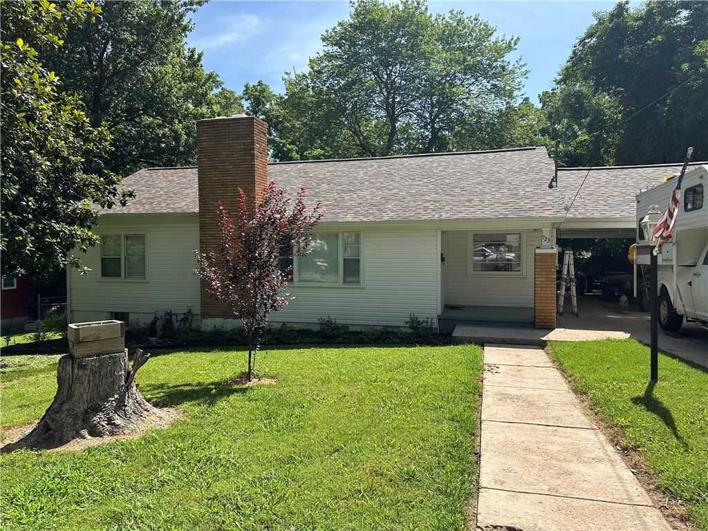 Property Photo: 723 N Cherry Street AR 72601