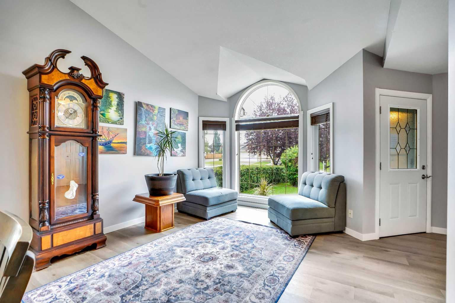 Property Photo: 71 Cimarron Drive AB T1S 1S6