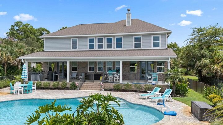 Property Photo:  2940 Coral Strip Pkwy  FL 32563 