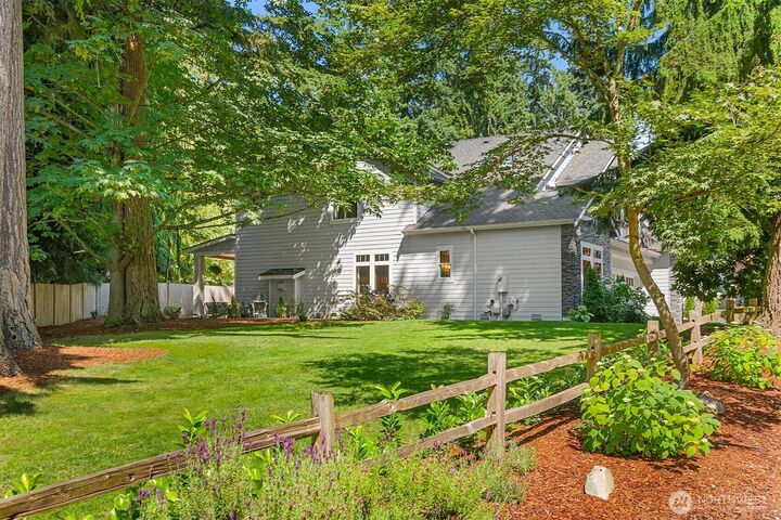 Property Photo:  23118  3rd Ave SE  WA 98021 