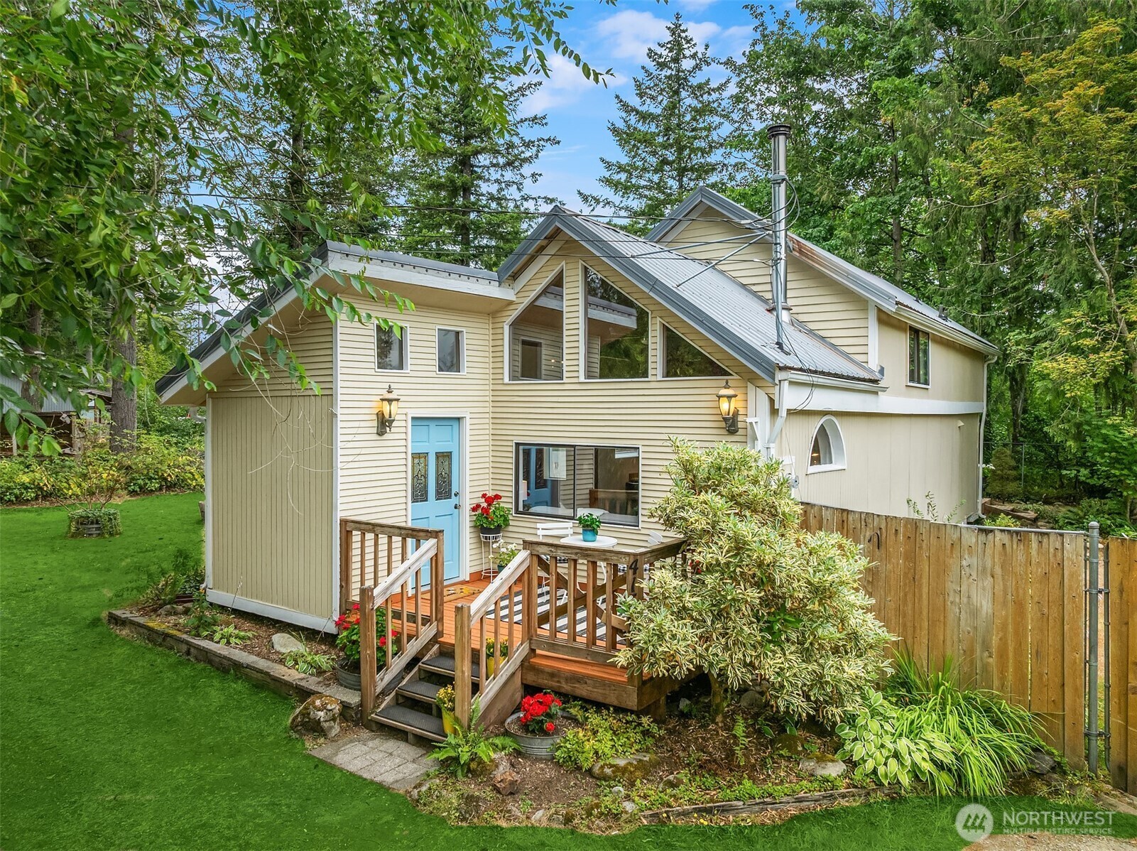 41507  Larson Drive  Gold Bar WA 98251 photo