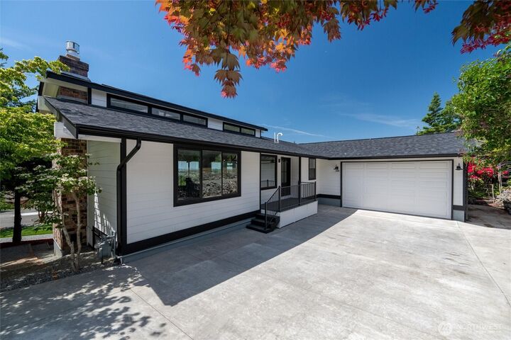 Property Photo: 3020 Alpine Drive WA 98226