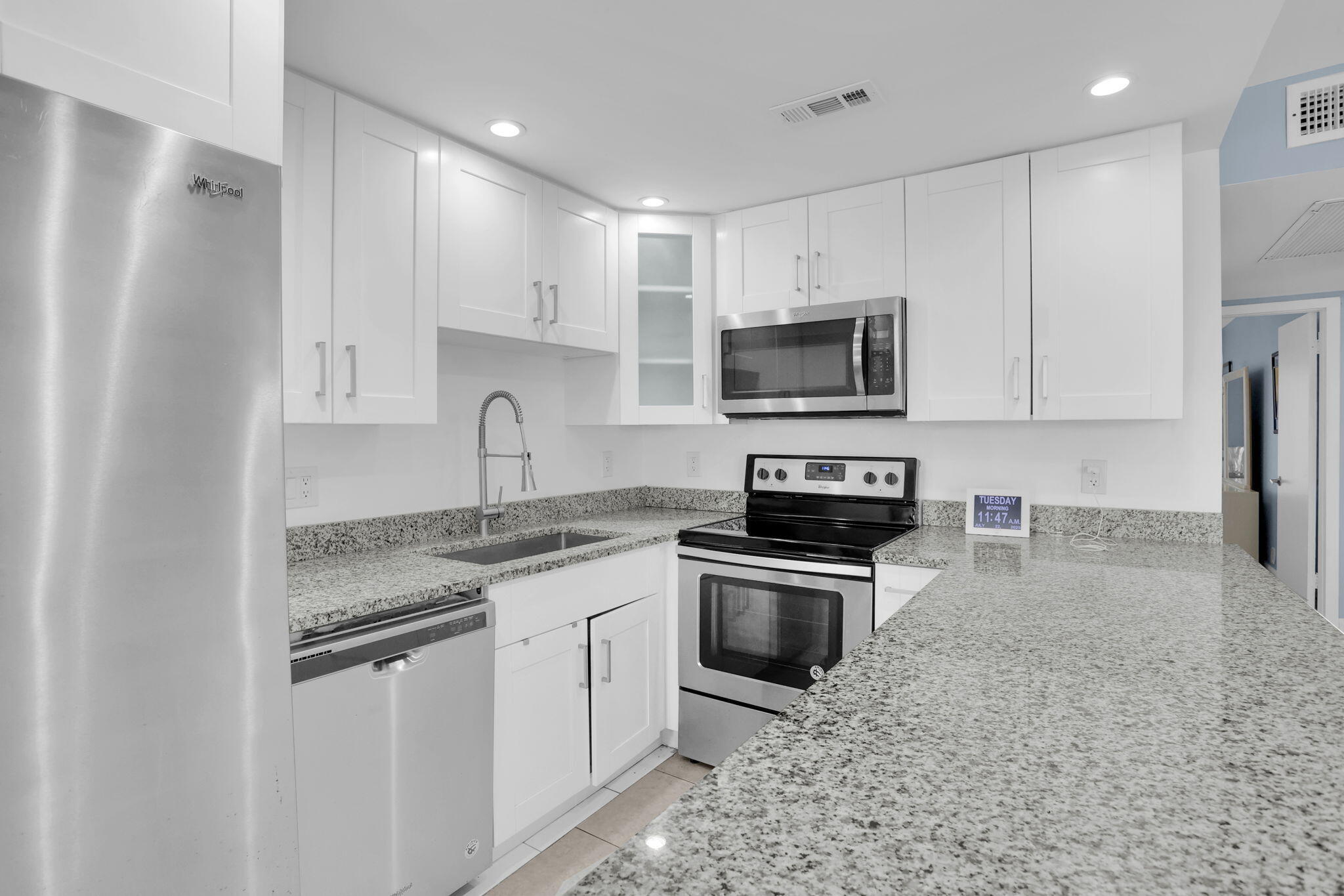 Property Photo:  2070 Exeter D  FL 33434 