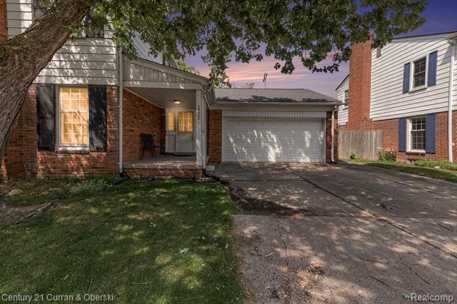 Property Photo: 20643 Danbury Lane MI 48225