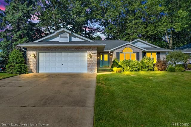 3901 Oak Hills Circle Oak Hills Circle  Port Huron MI 48060 photo