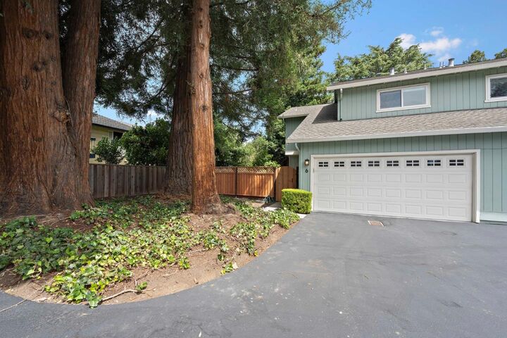Property Photo: 987 Lane Avenue 6 CA 94040