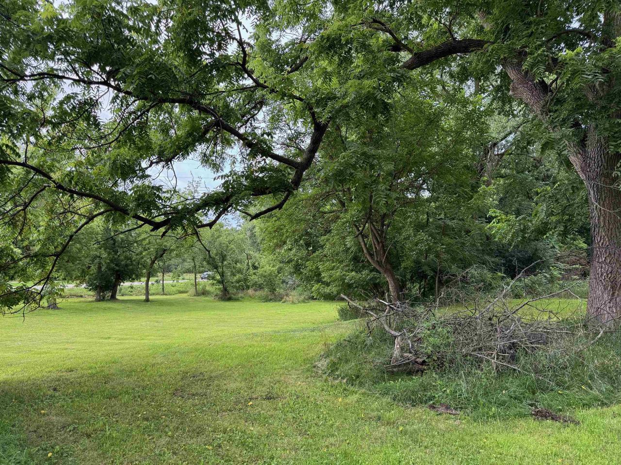 Property Photo: 1803 Rockport Road WI 53545