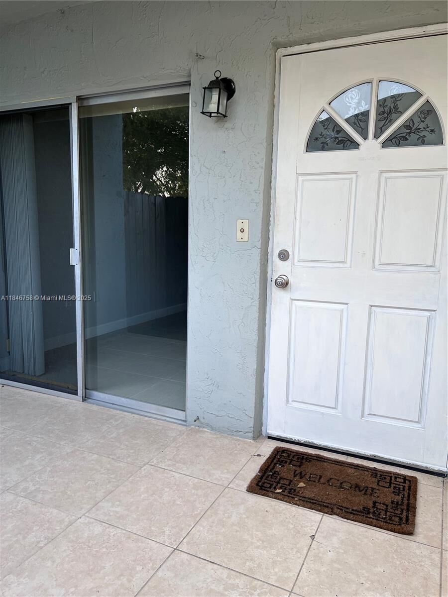 Property Photo: 15400 SW 81st Cir Ln 109 FL 33193
