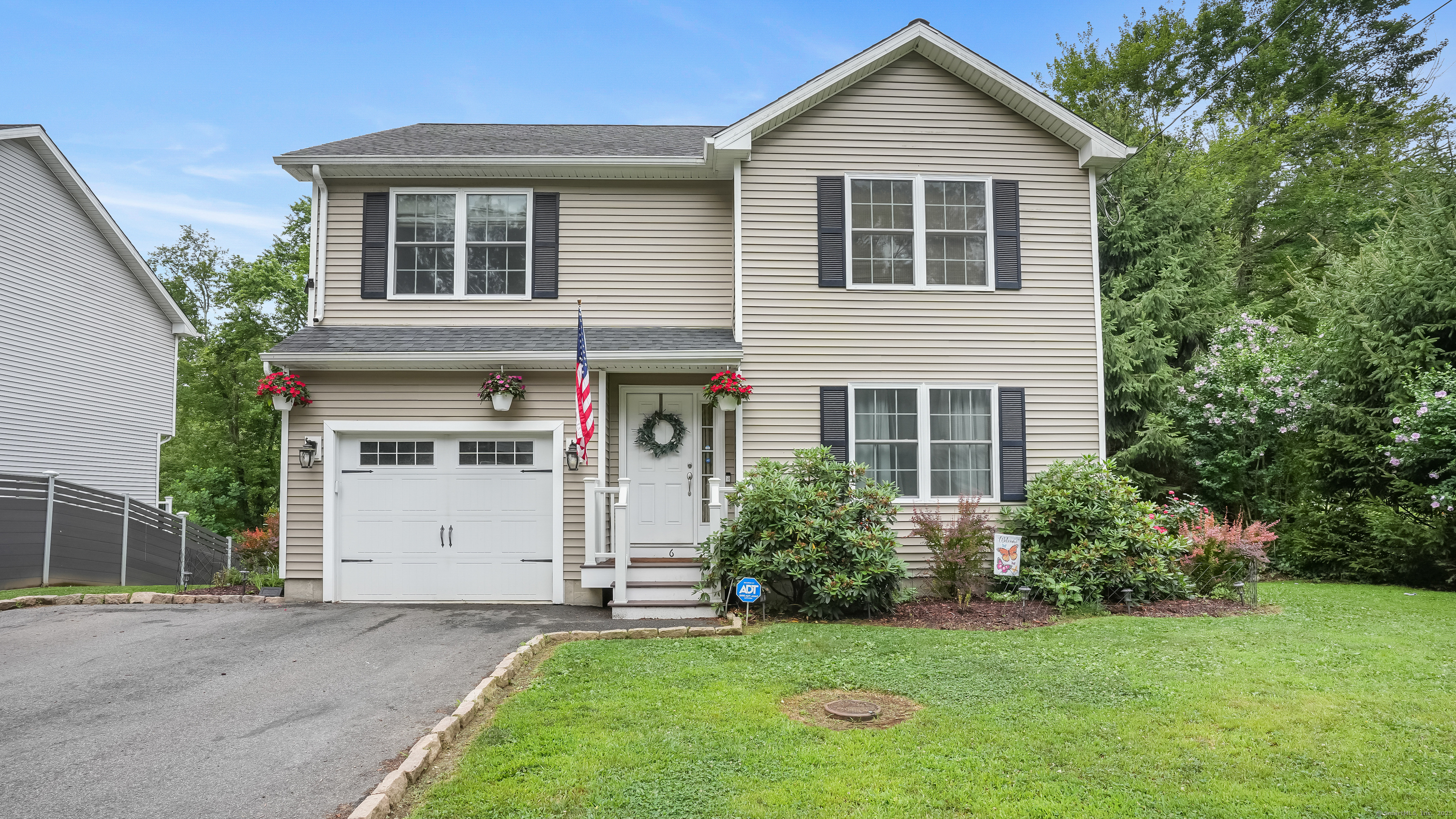 Property Photo: 6 Pochong Trail CT 06484