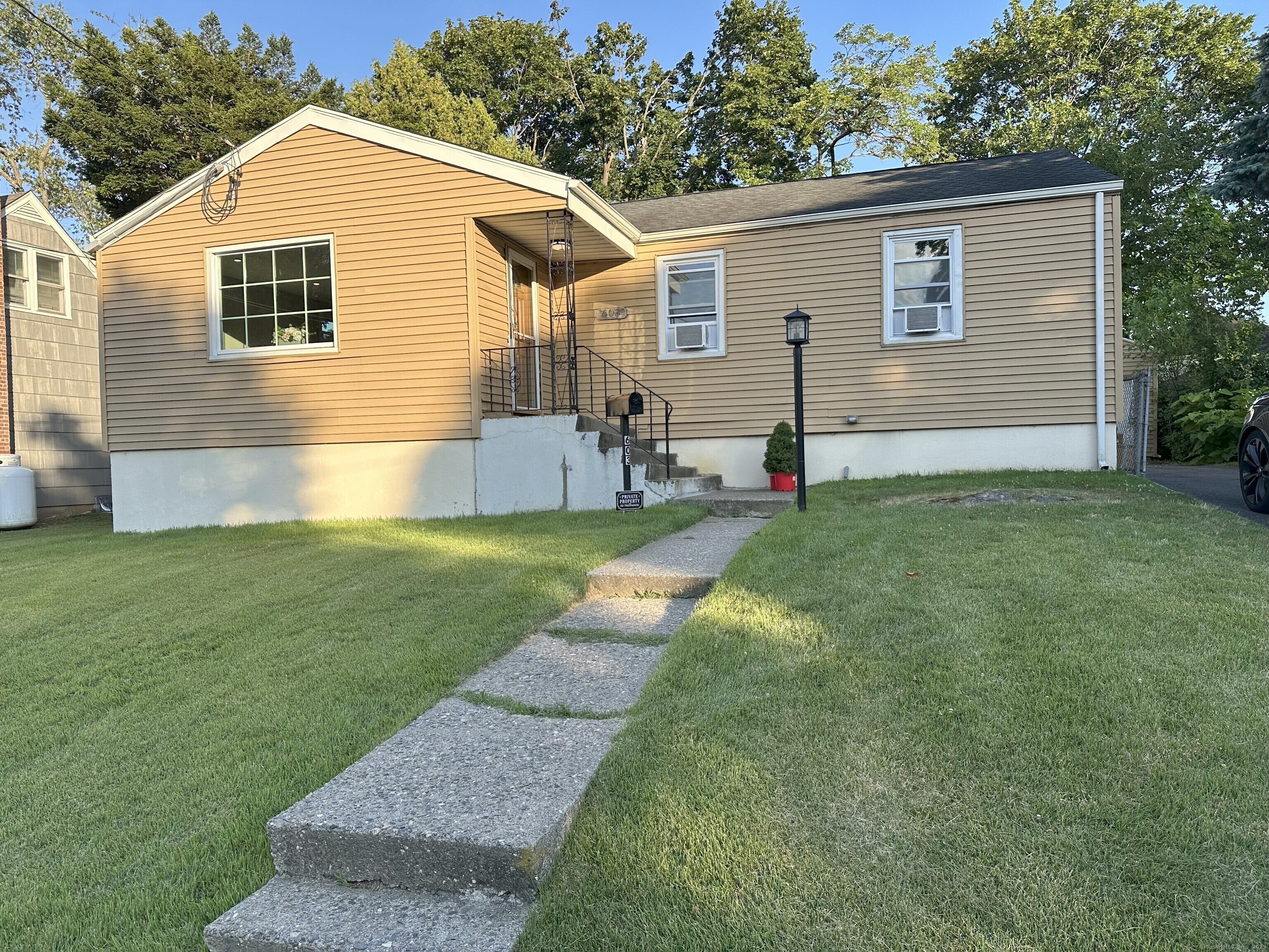 Property Photo: 603 Goldenrod Avenue CT 06606
