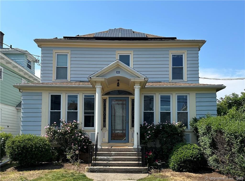 Property Photo: 82 Cove Street 2nd Fl CT 06512