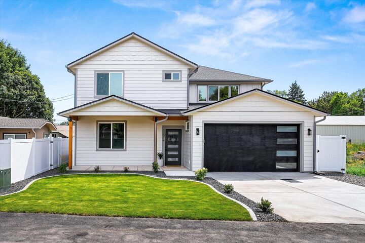 13014 E Rockwell Ln  Spokane Valley WA 99216 photo