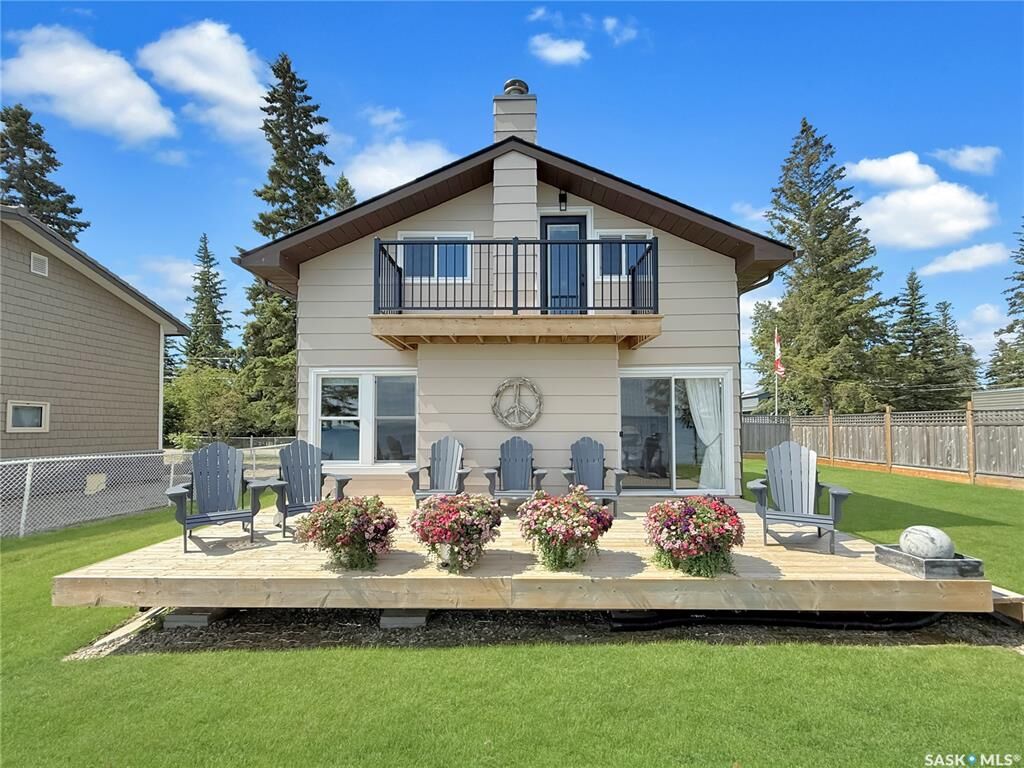 Property Photo: 22 Lakeview Drive SK S0J 3E0
