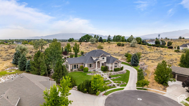 Property Photo: 596 S Cascade Ct UT 84004